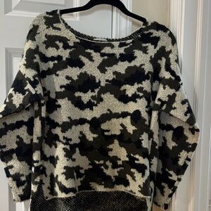 Stylish Black and White Women's Sweater